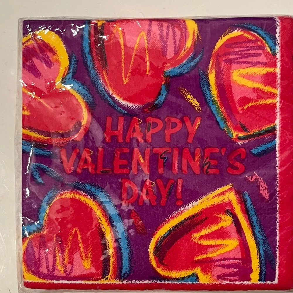 Valentine's Day Cocktail Napkins Pack of 30 Red and Pink Hearts‎ (New)